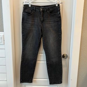 Judy Blue 11/30 Boyfriend Fit Jeans